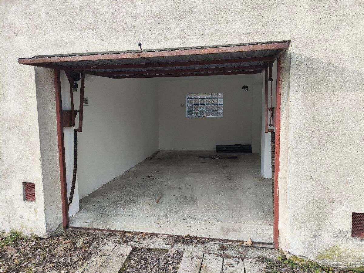 Pronájem garáž - Jablonec nad Nisou, 466 01