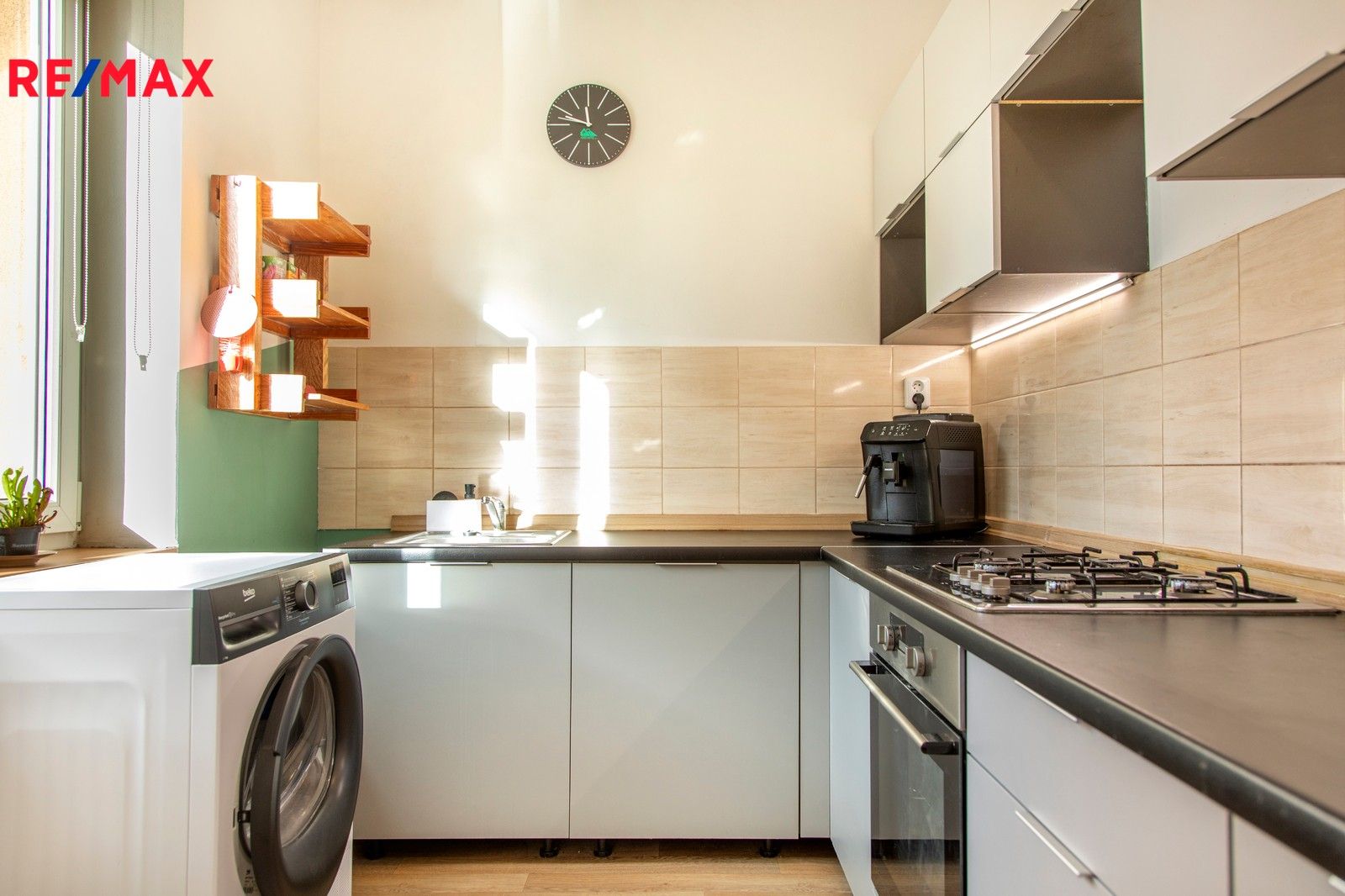 Prodej byt 1+1 - Sportovní, Nový Jičín, 34 m²