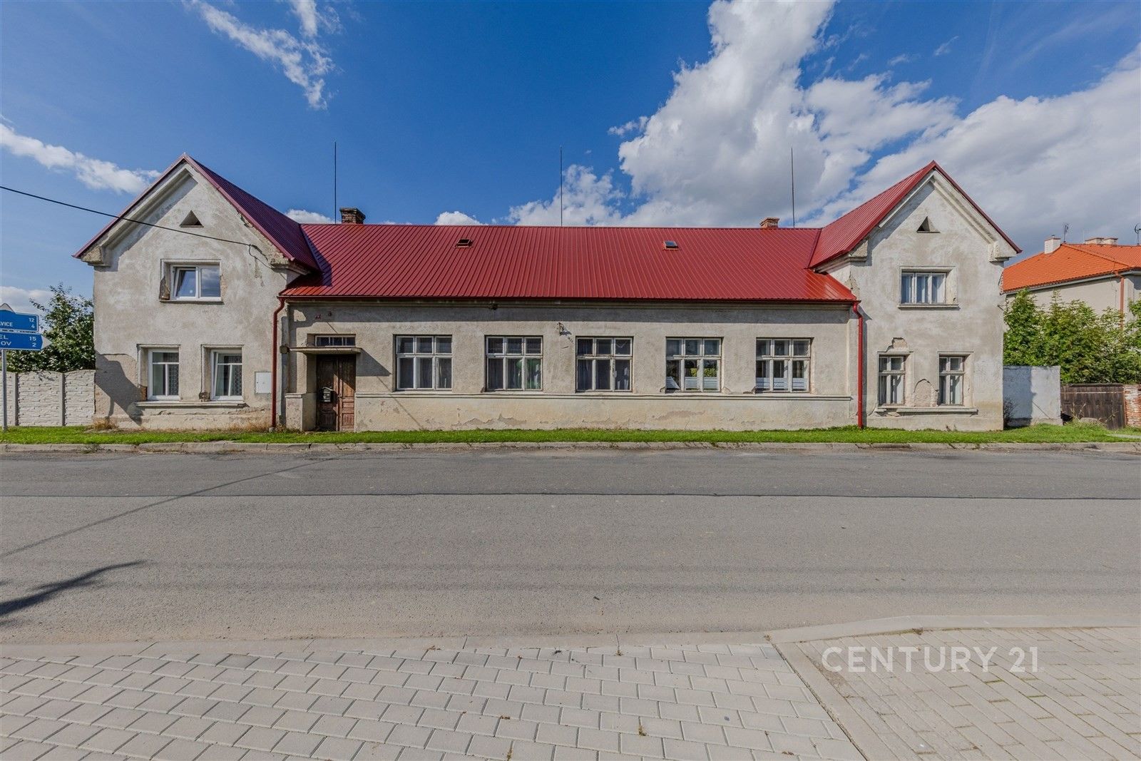 Prodej komerční - Olbramice, 200 m² - 1