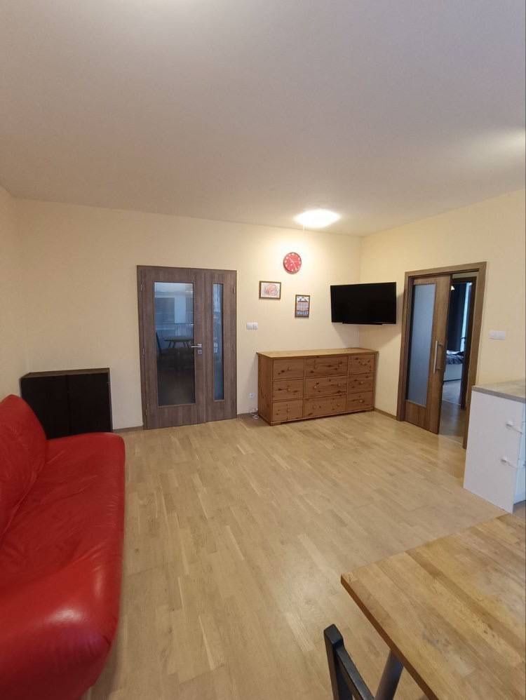 Pronájem byt 3+kk - Učňovská, Praha - Hrdlořezy, 75 m² - 5