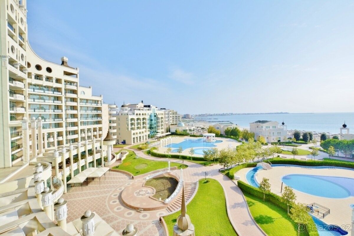 Byty, 987 66, Zahraničí