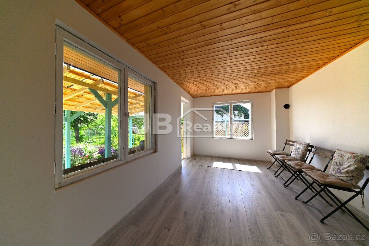 Chaty, Veselí nad Moravou, 698 01 - 2