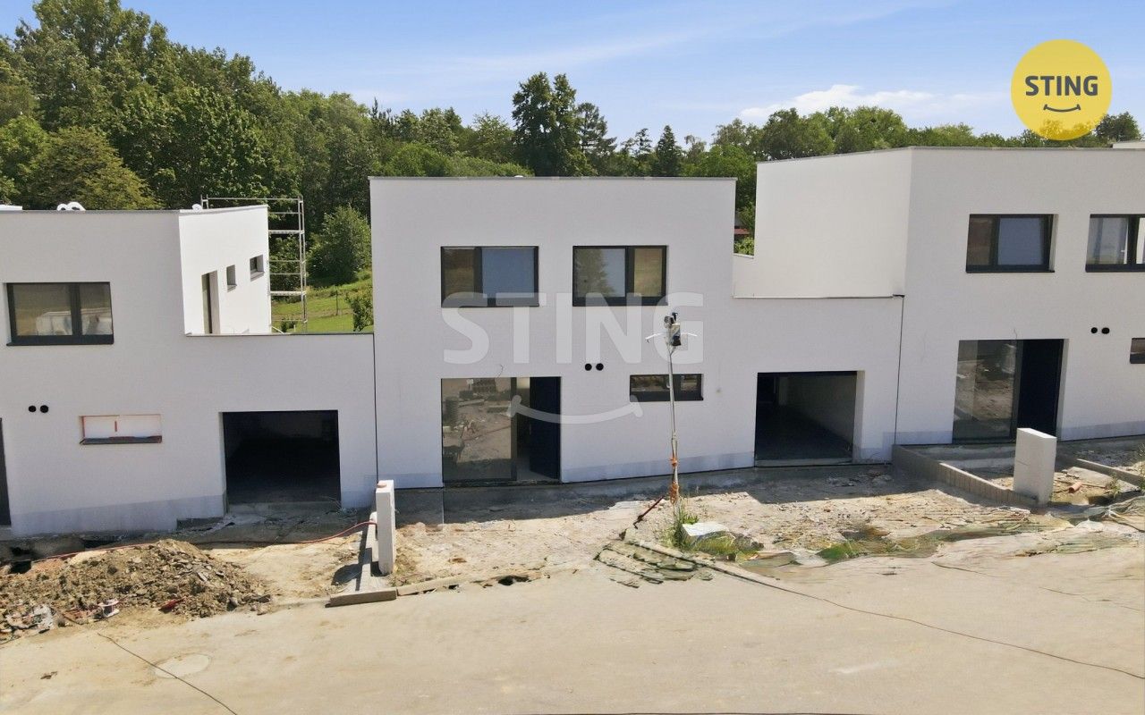 Rodinné domy, Muglinov, Ostrava, 200 m² - 1