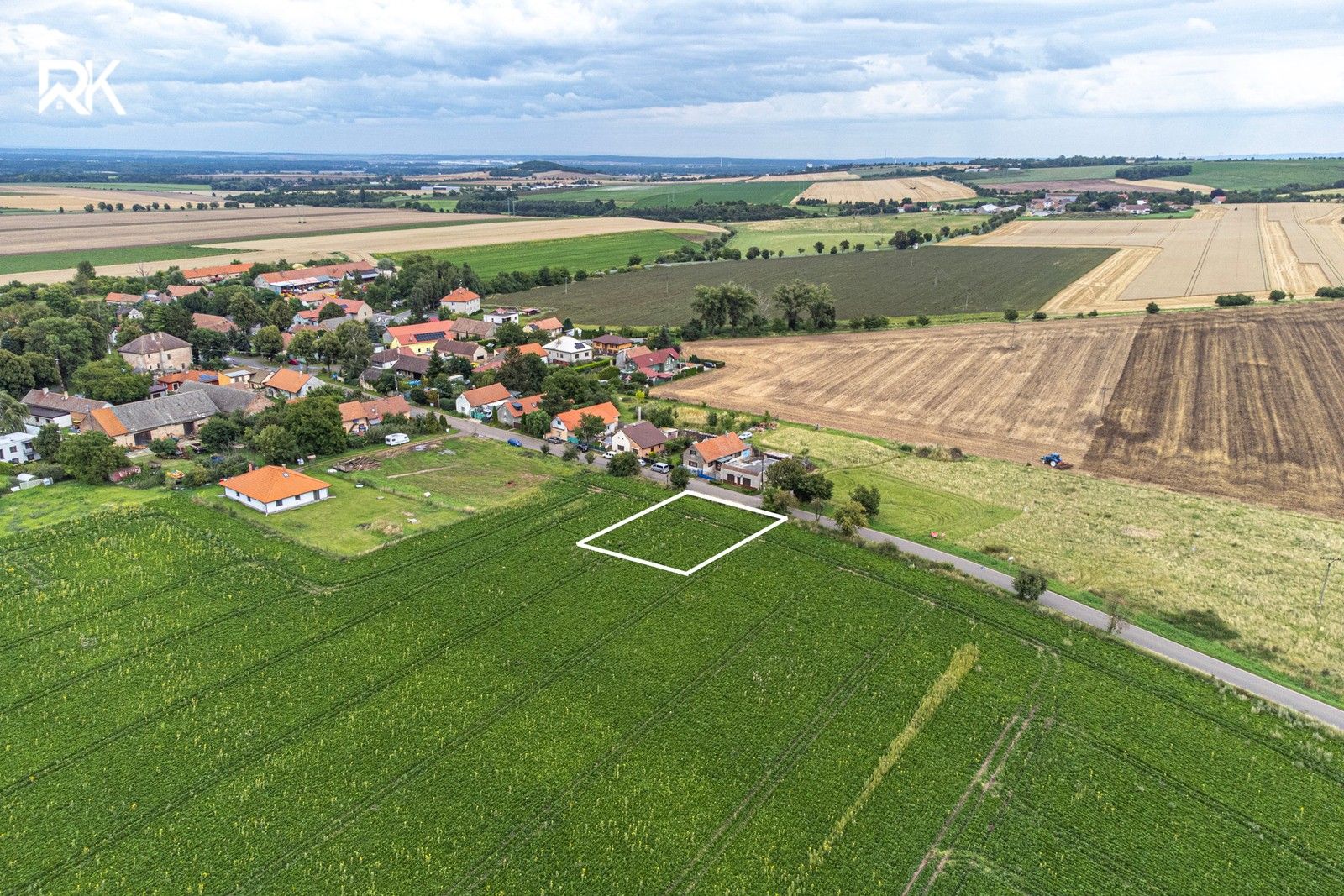 Pozemky pro bydlení, Břežany I, 1 000 m² - 2