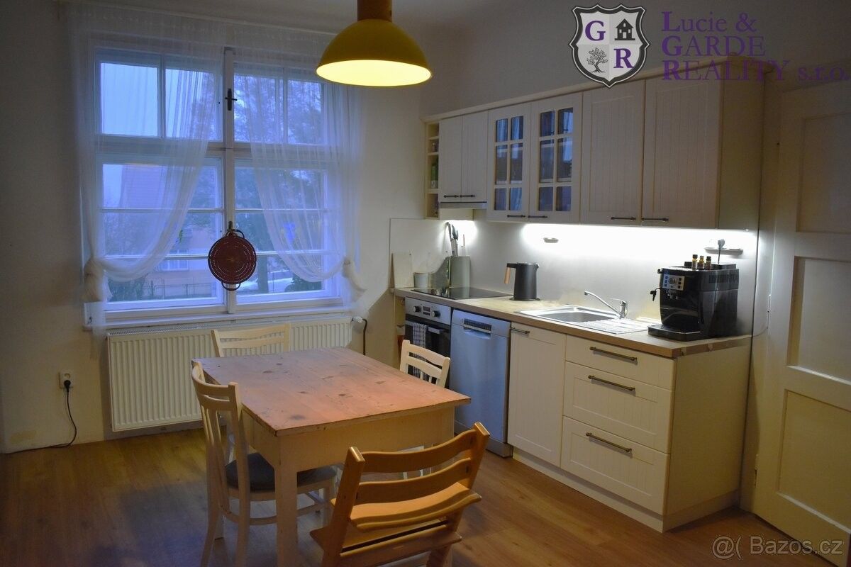 Pronájem rodinný dům - Sezimovo Ústí, 391 01