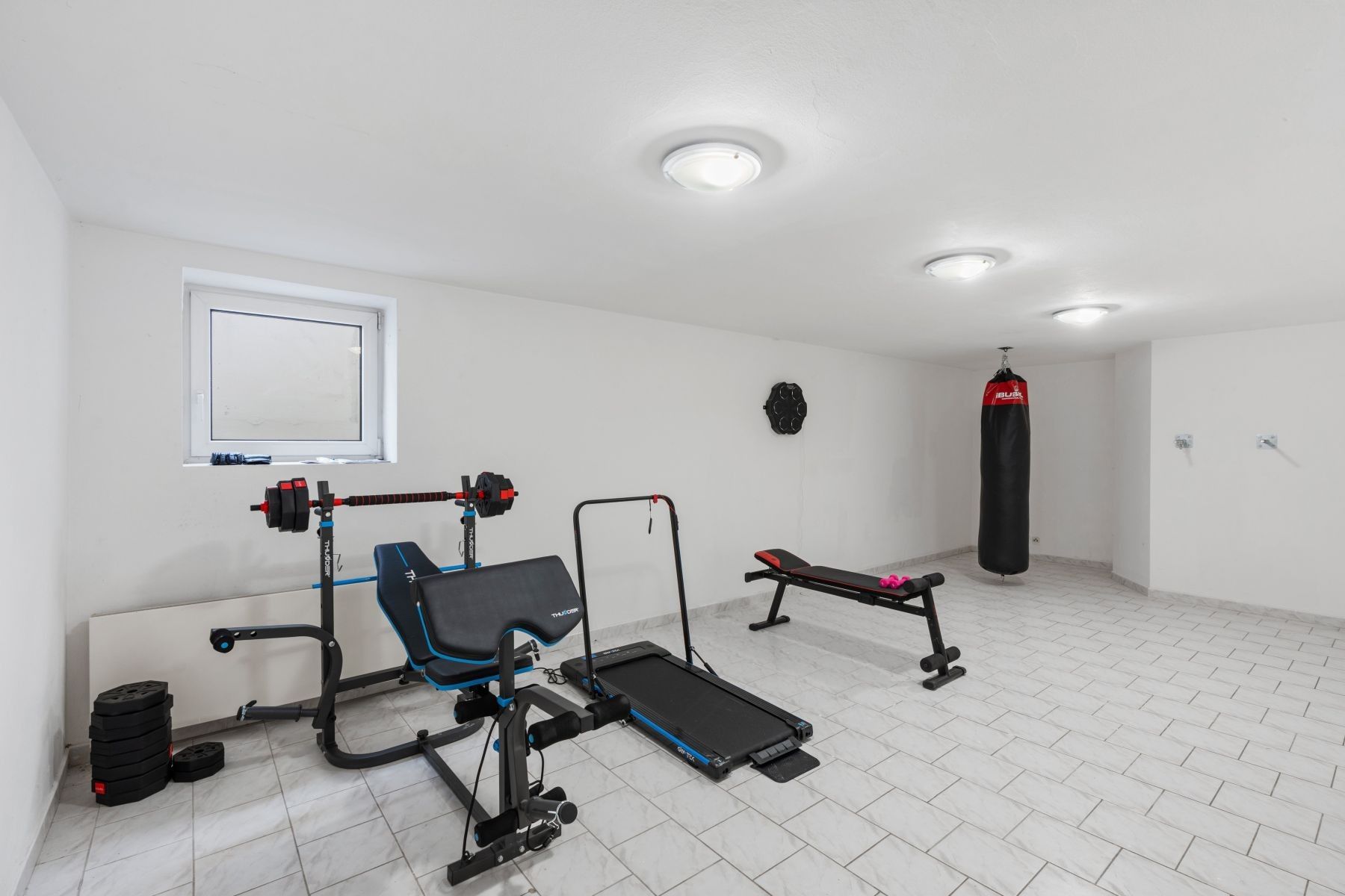 Pronájem byt - Karla Tomáše, Praha - Horní Počernice, 750 m² - 5