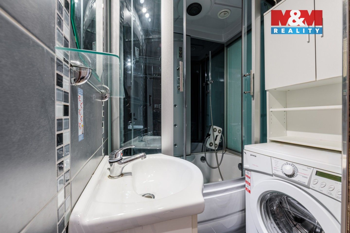 Pronájem byt 2+1 - Karla Čapka, Habartov, 51 m²