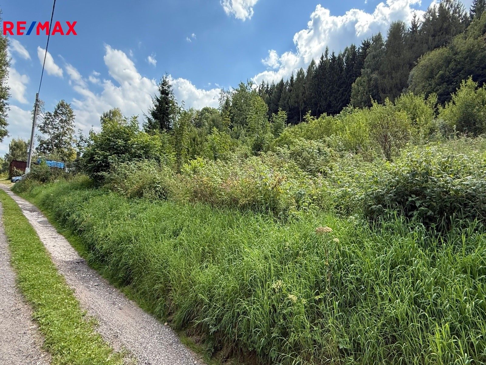 Prodej pozemek pro bydlení - Radvanice, 902 m²