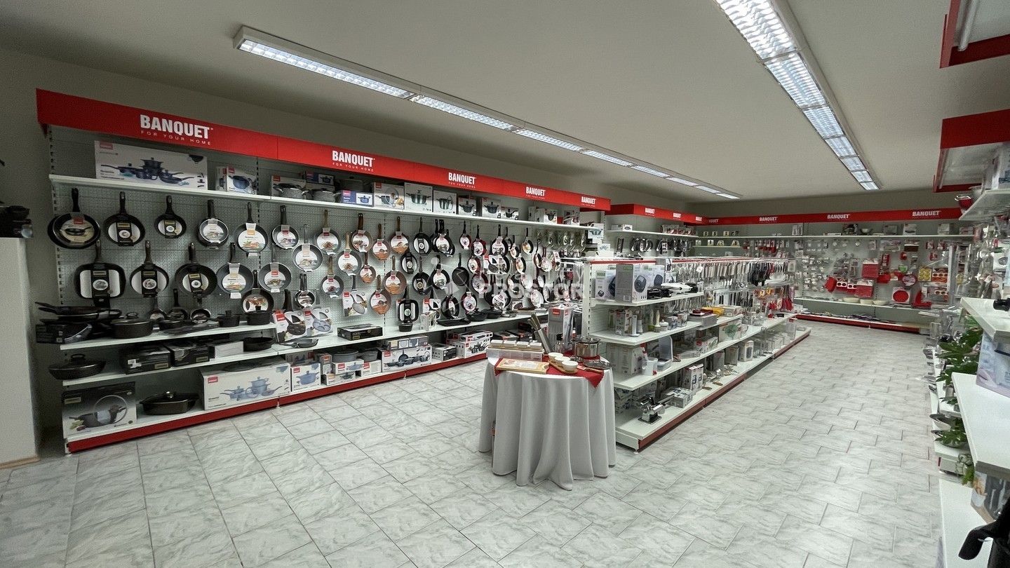 Obchodní prostory, Tovární, Jirny, 631 m²