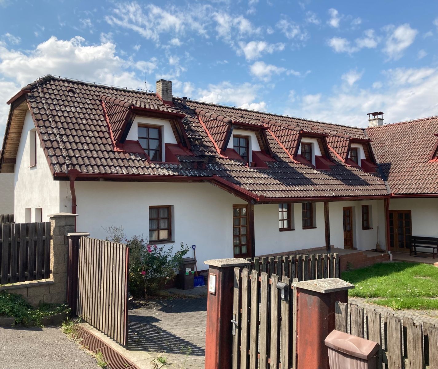 4+1, Zlatá - Zlatá, Středočeský kraj, 152 m² - 1