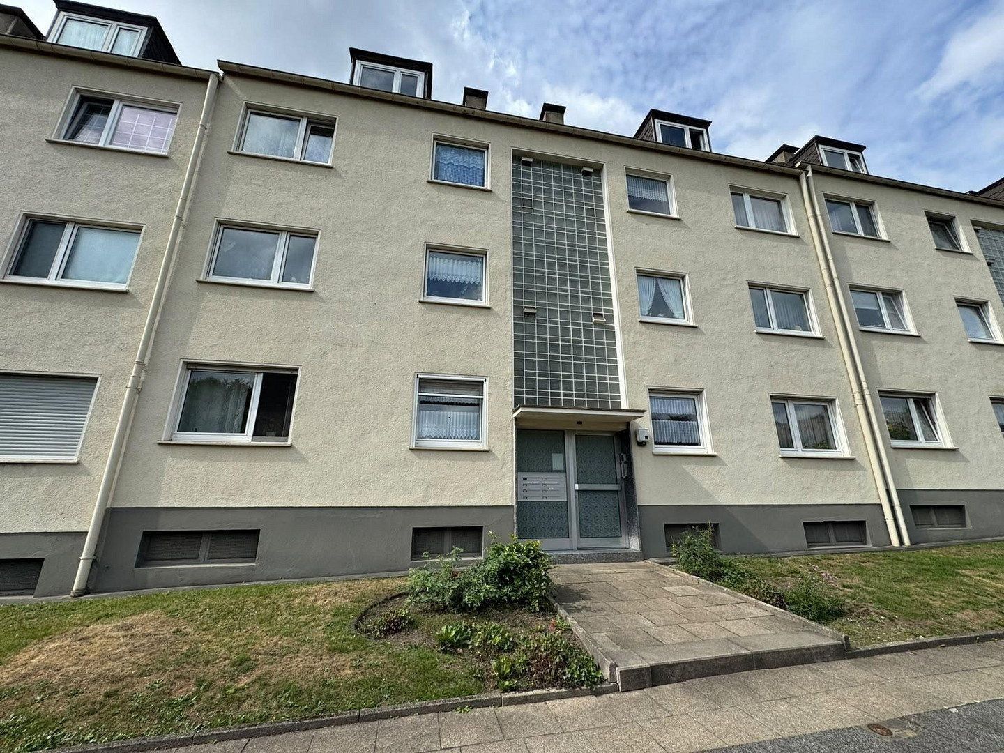 2+kk, Sterkrader Straße 16 Essen Altendorf Nordrhein-Westfalen 45143, 47 m² - 1
