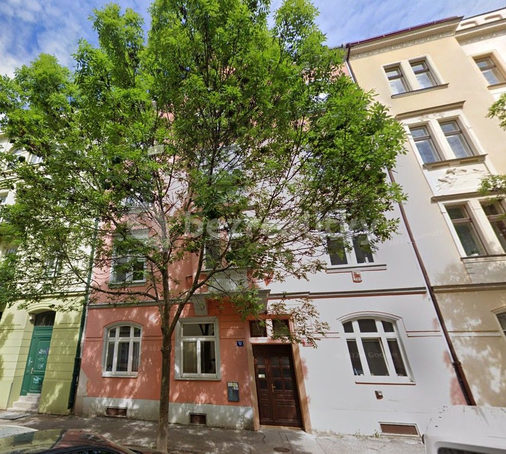 2+kk, Březinova, Praha - Karlín, 66 m² - 1