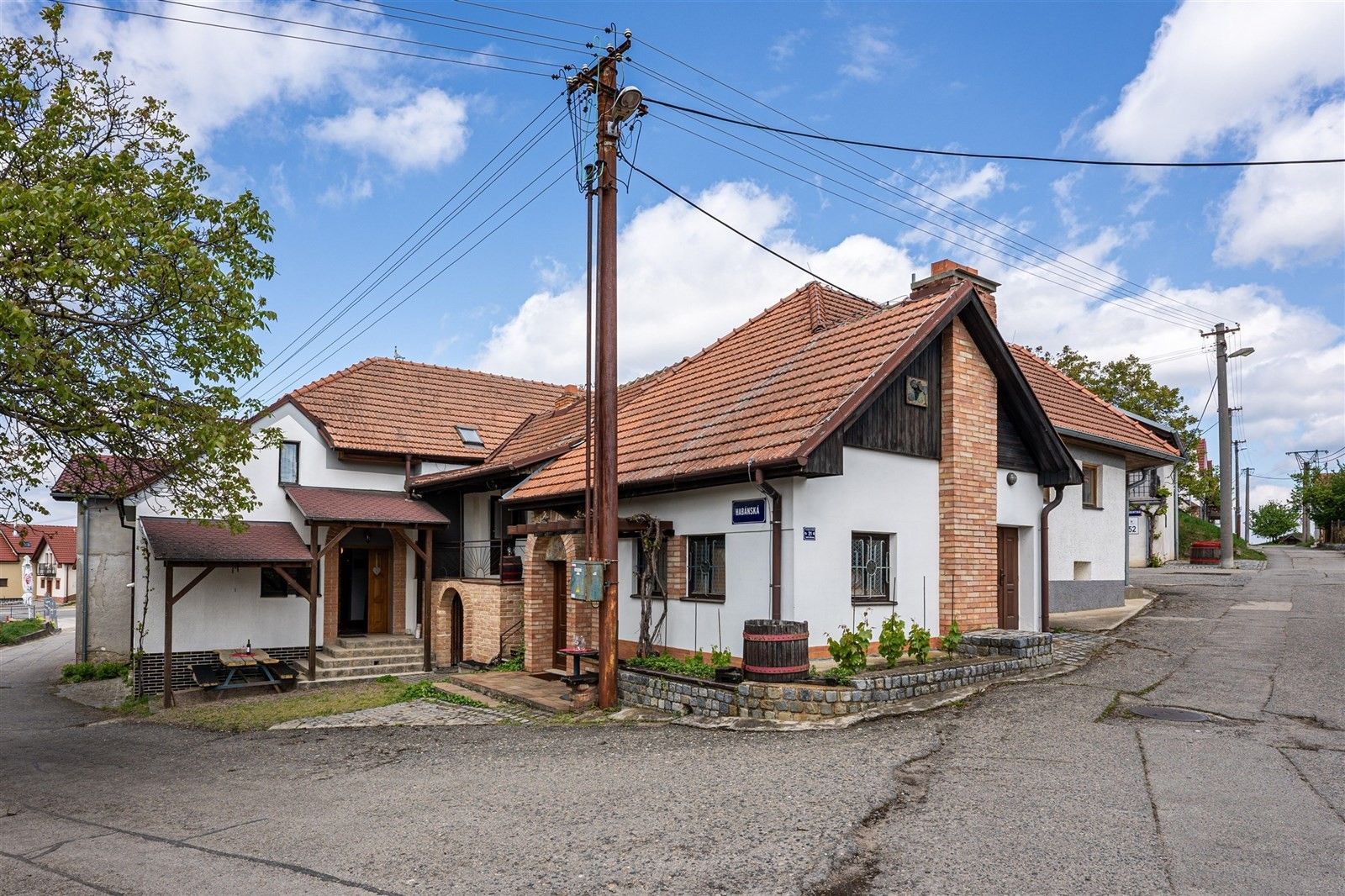 Prodej komerční - Habánská, Velké Bílovice, 508 m²