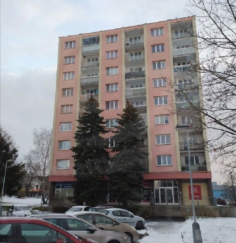 Sklady, Švermova, Beroun, 83 m²