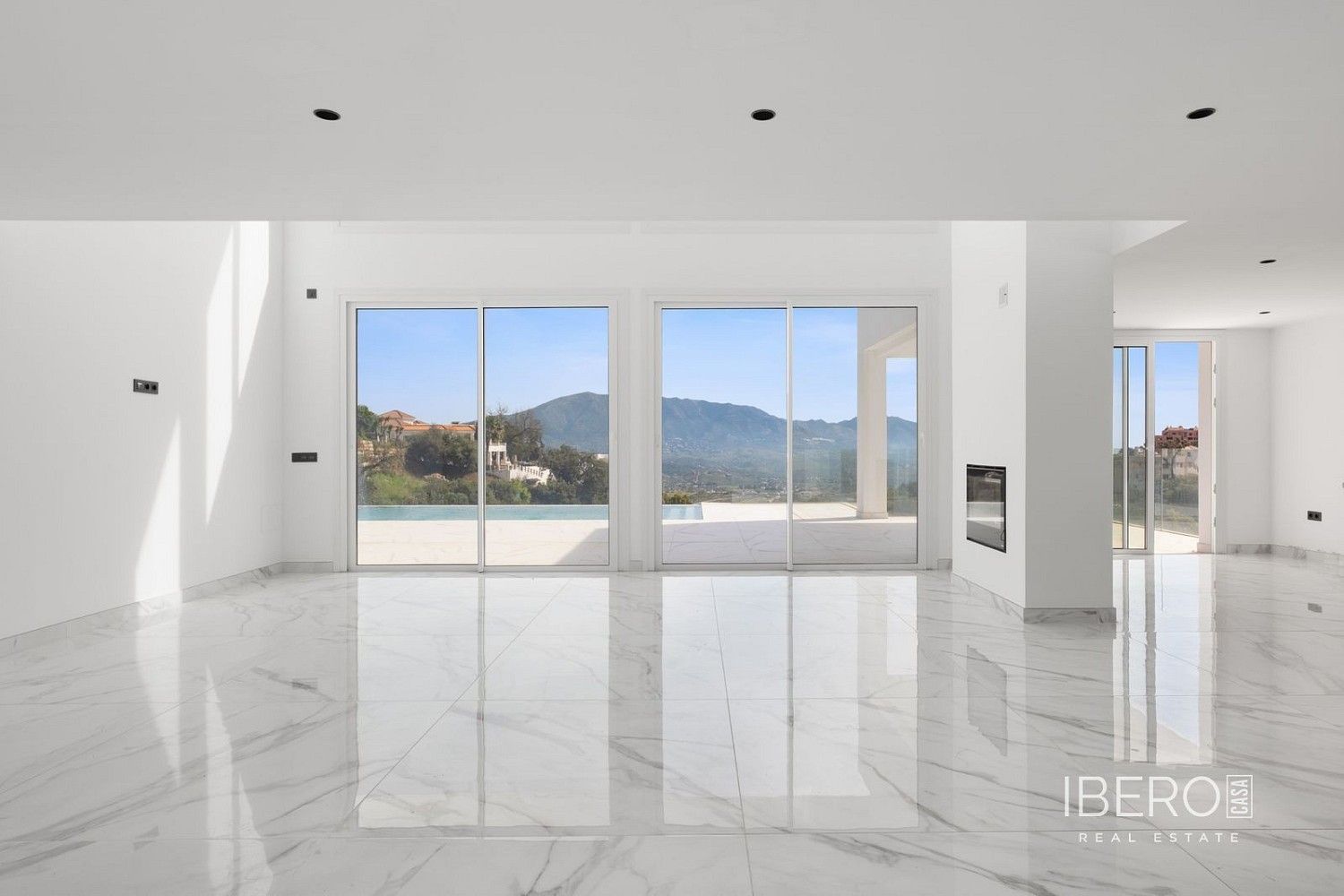 Rodinný dům · 297 m² · La Mairena, ES - 3