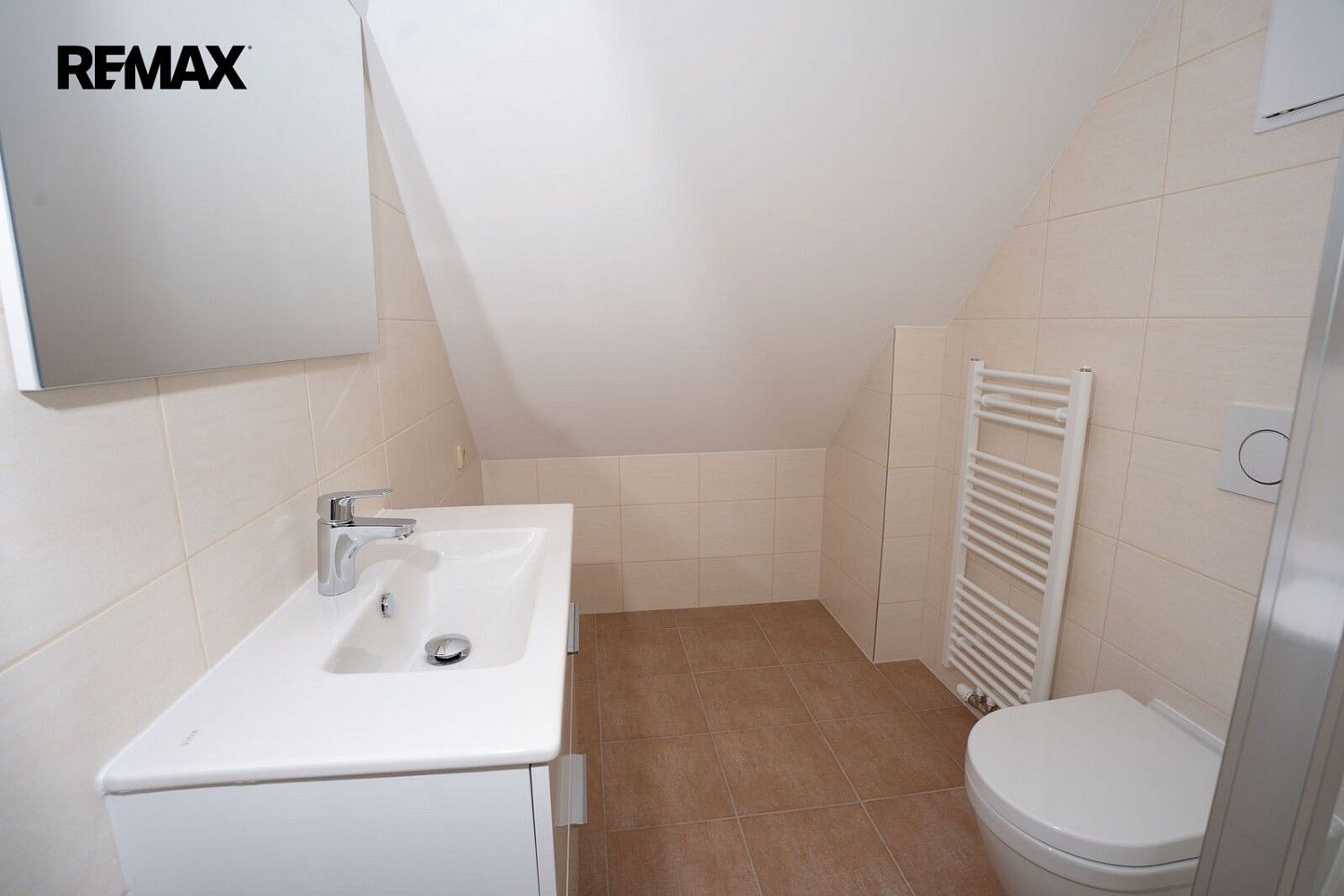 Pronájem byt 1+kk - Jablonné v Podještědí, okres Liberec, Liberecký kraj, 34 m² - 5