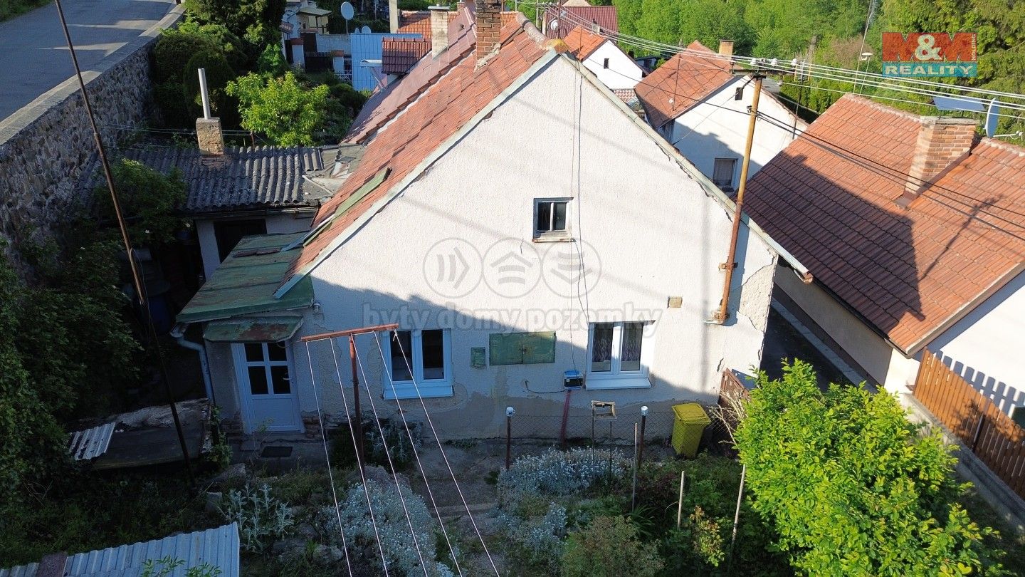Prodej rodinný dům - Žabonosy, 60 m²