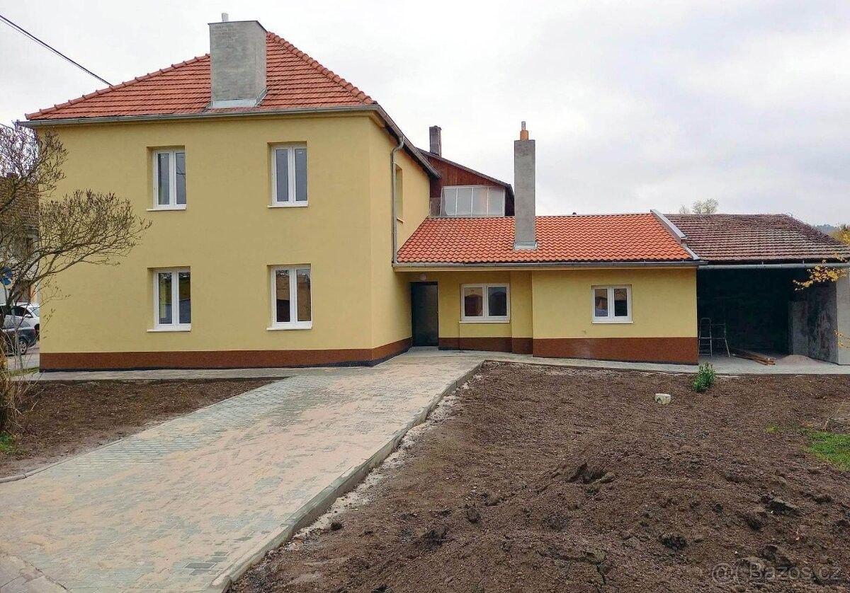 Prodej dům - Určice, 798 04, 284 m²