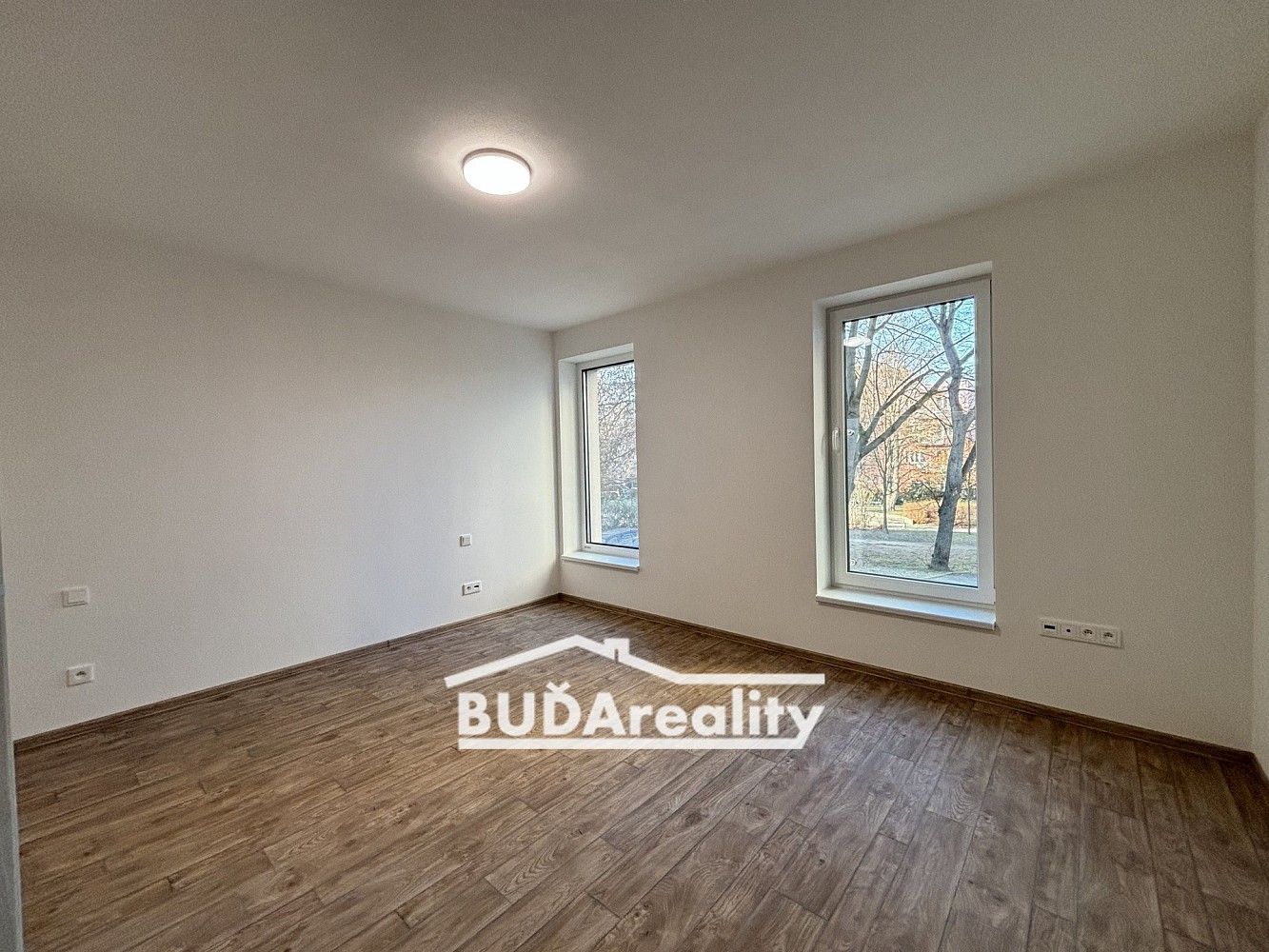 Pronájem byt 2+kk - Lorencova, Zlín, 58 m² - 5
