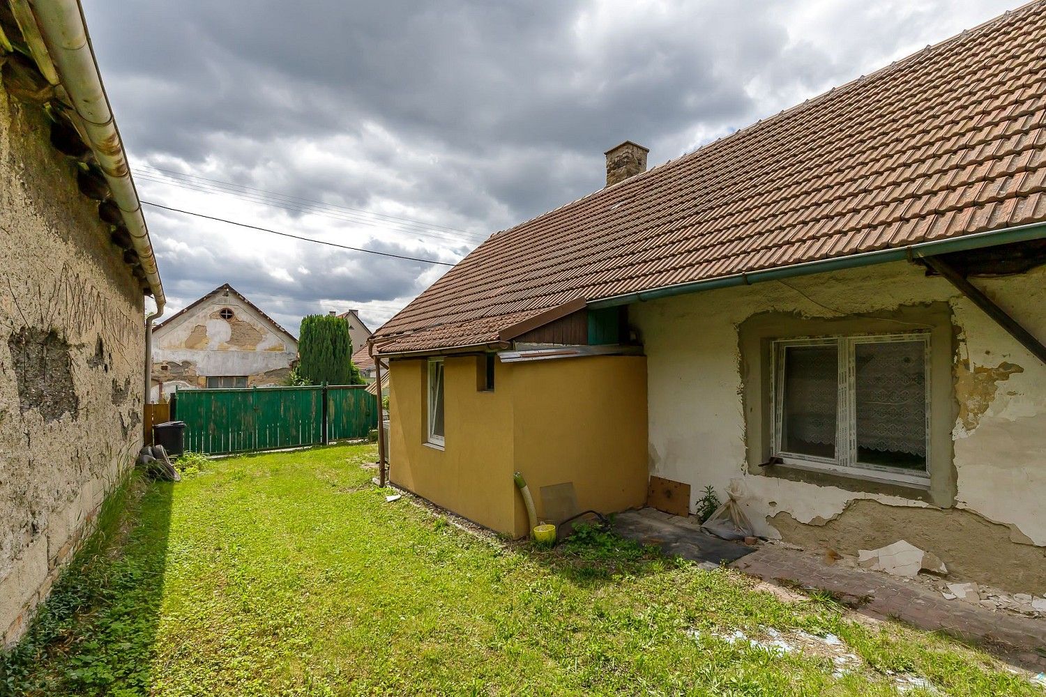 Rodinné domy, Cerhenice, okres Kolín, Středočeský kraj, 75 m² - 1