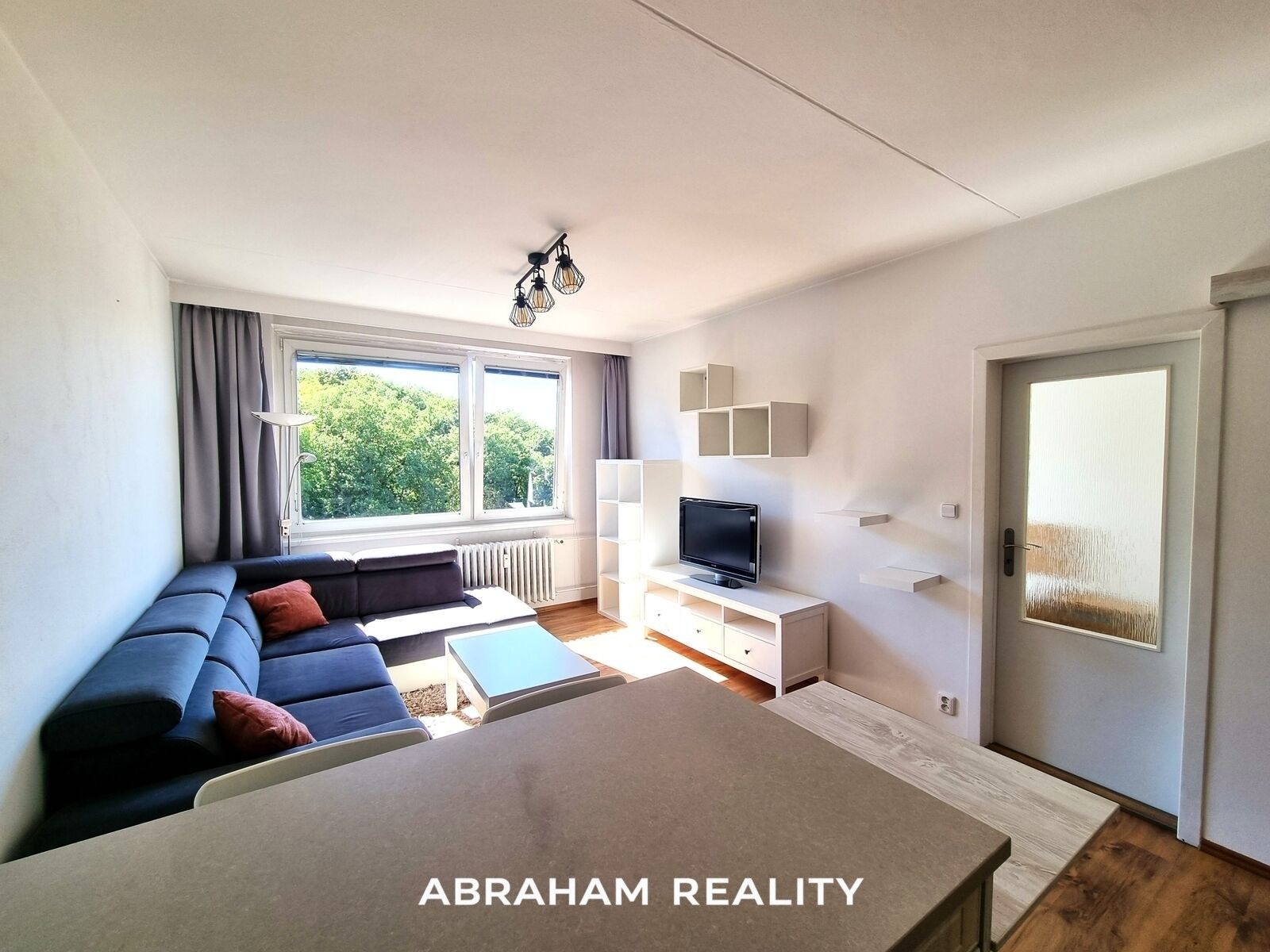 2+kk, Pod lysinami 464, Praha Hodkovičky, 41 m² - 2