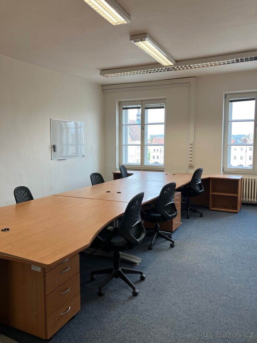 Pronájem kancelář - České Budějovice, 370 01