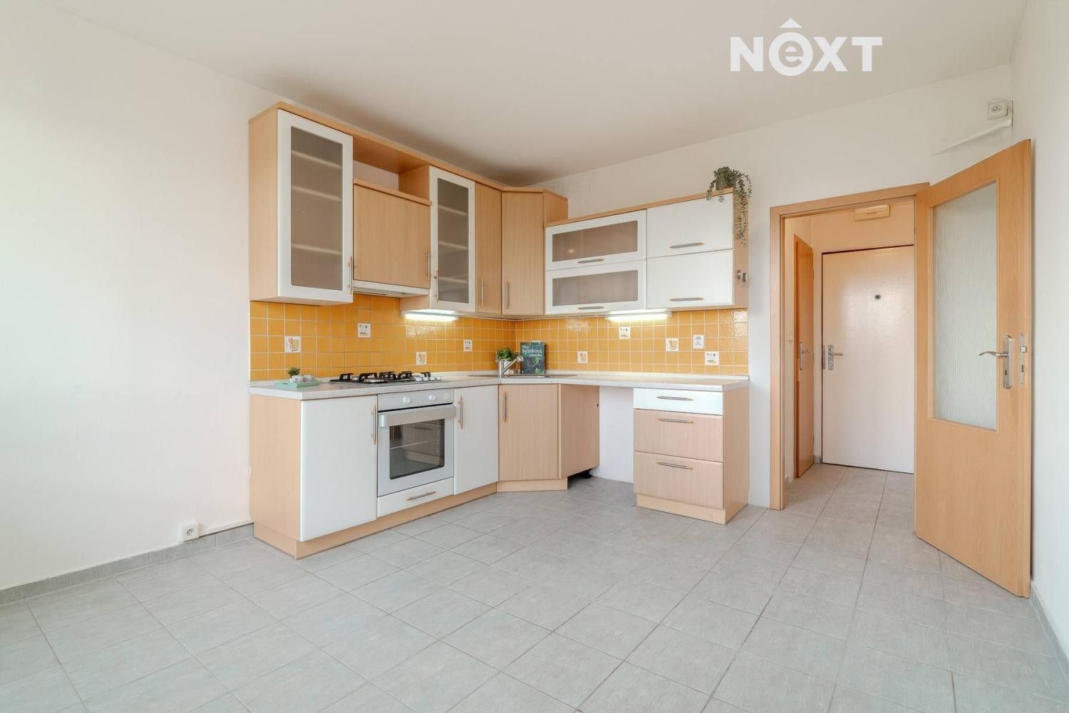 2+kk, J. Opletala 902, České Budějovice 2, 35 m² - 2