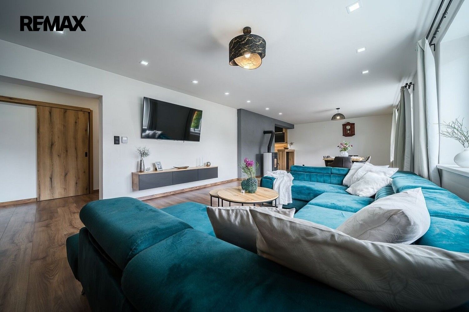 Prodej rodinný dům - Vítězná, Ratíškovice, okres Hodonín, 290 m² - 5