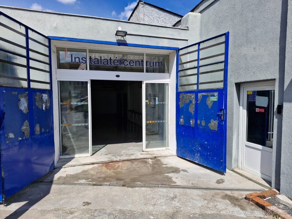 Sklady, Louny, 440 01