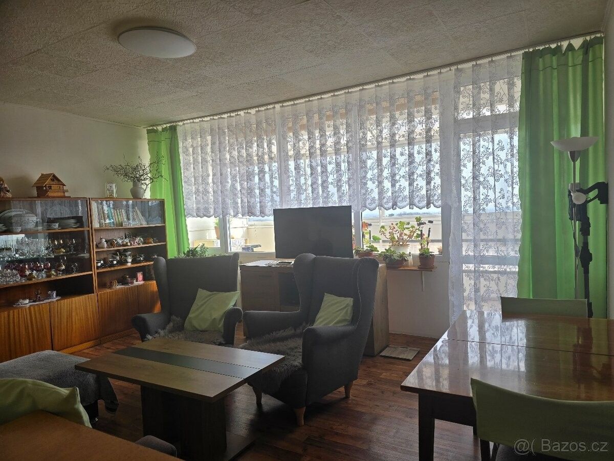 Prodej byt - Chomutov, 430 04