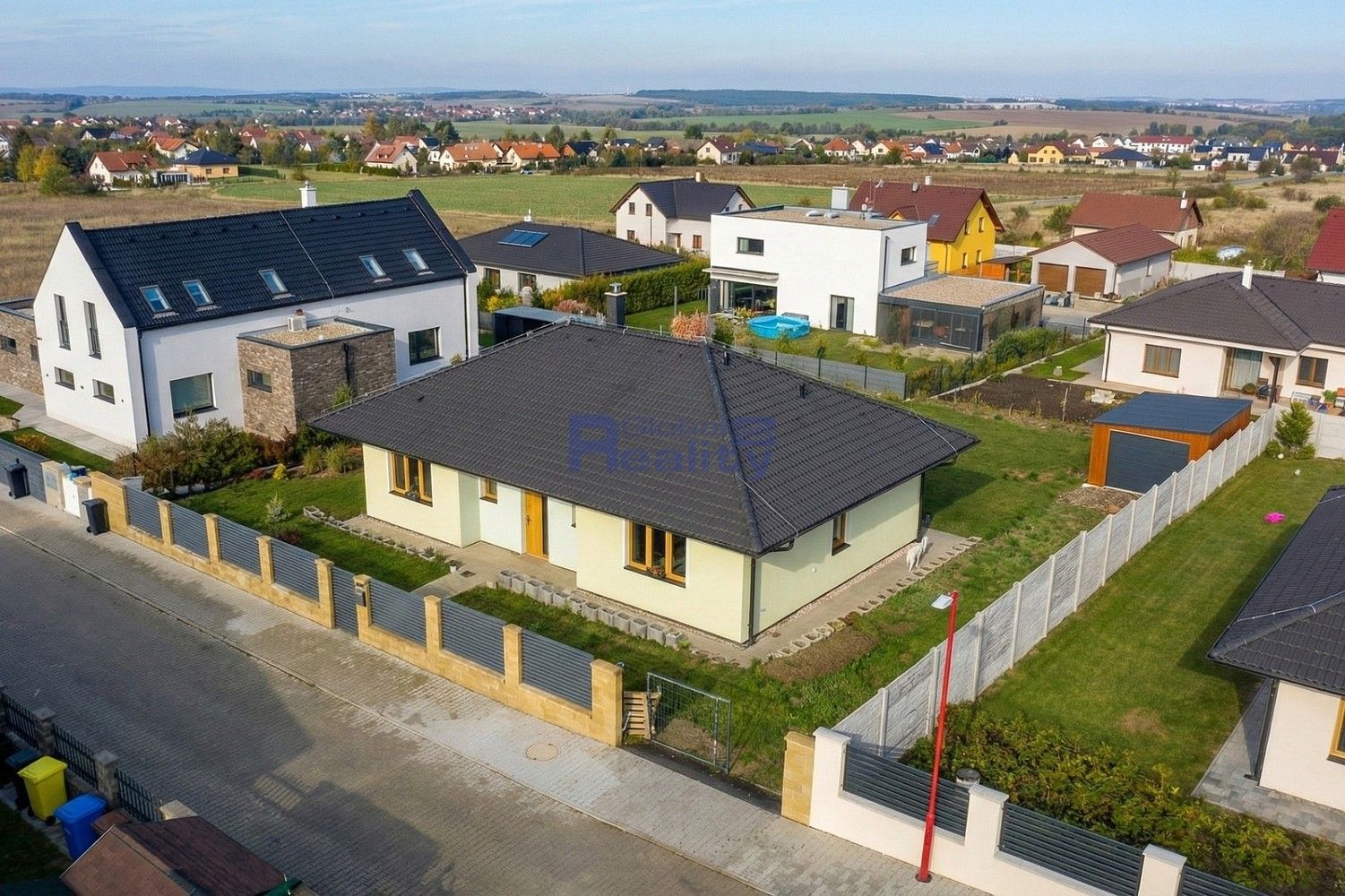 Rodinné domy, Červené Pečky, okres Kolín, Středočeský kraj, 101 m² - 1