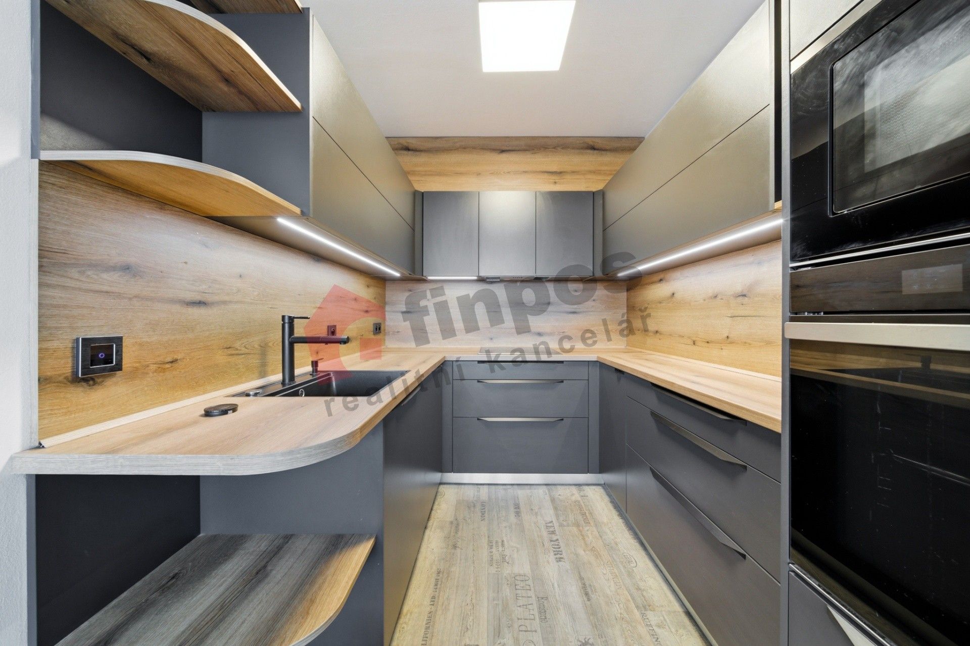 2+kk, Jiránkova 1138, Praha, 47 m²