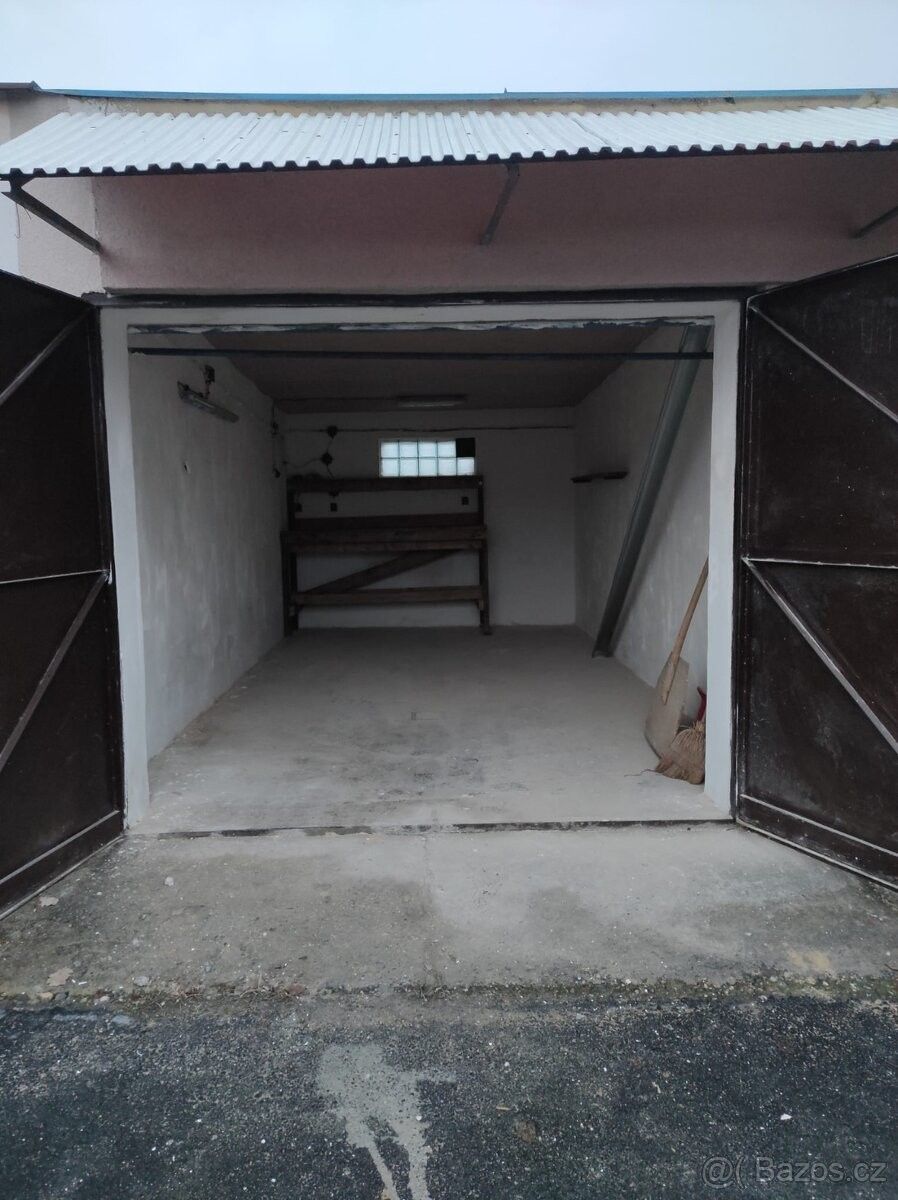 Pronájem garáž - Havířov, 736 01