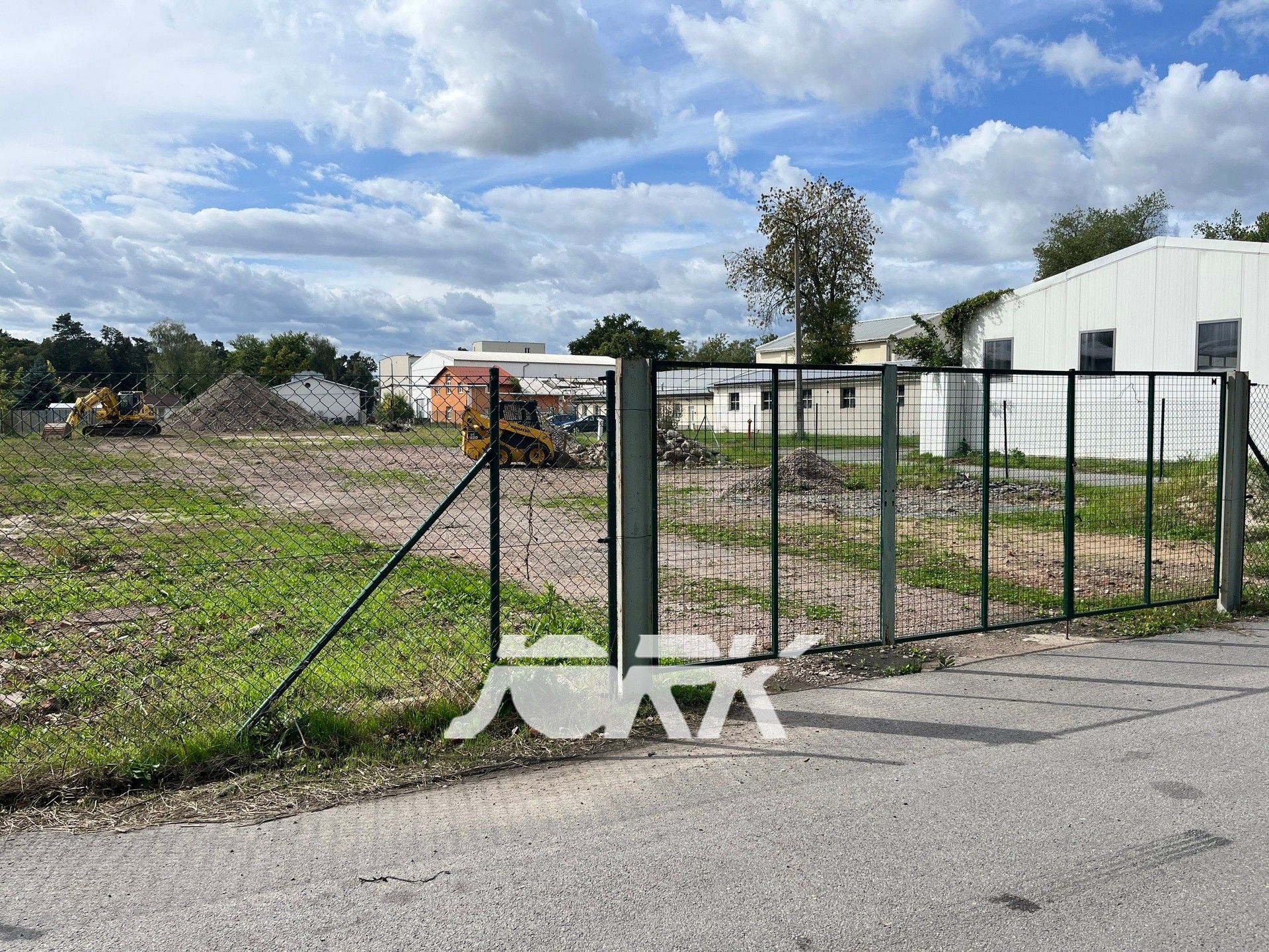 Komerční pozemek · 2 885 m² · Semtín, Pardubice - 4