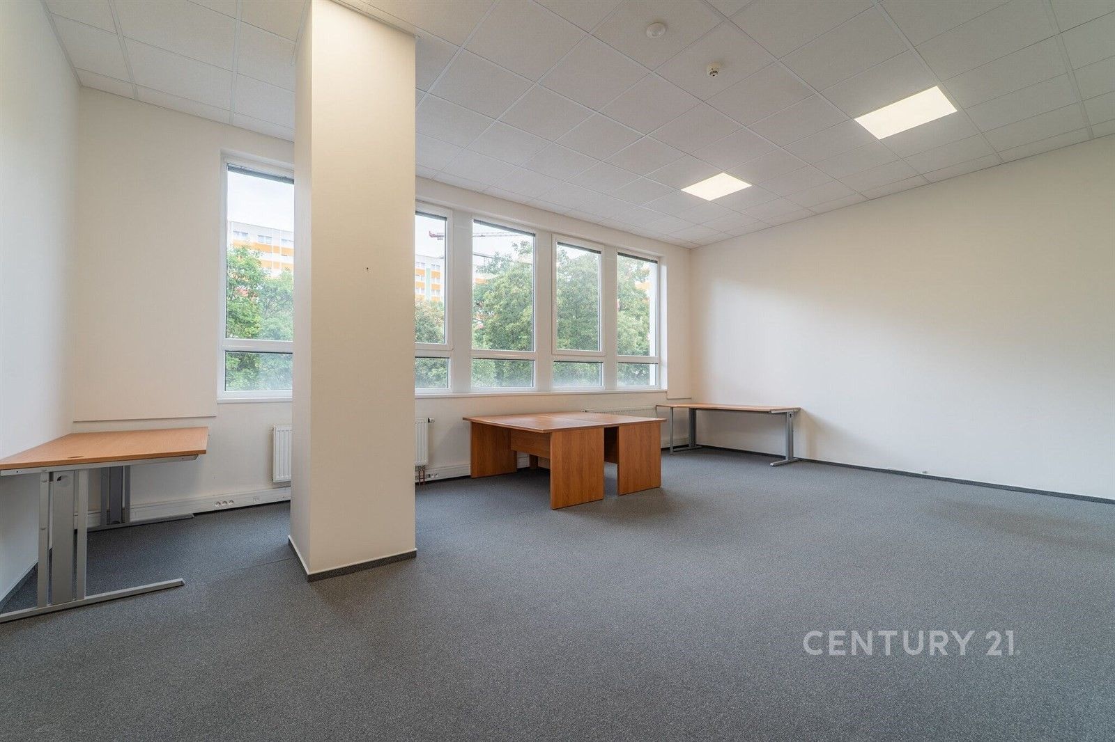 Pronájem kancelář - Teplická, Praha Střížkov, 39 m² - 2