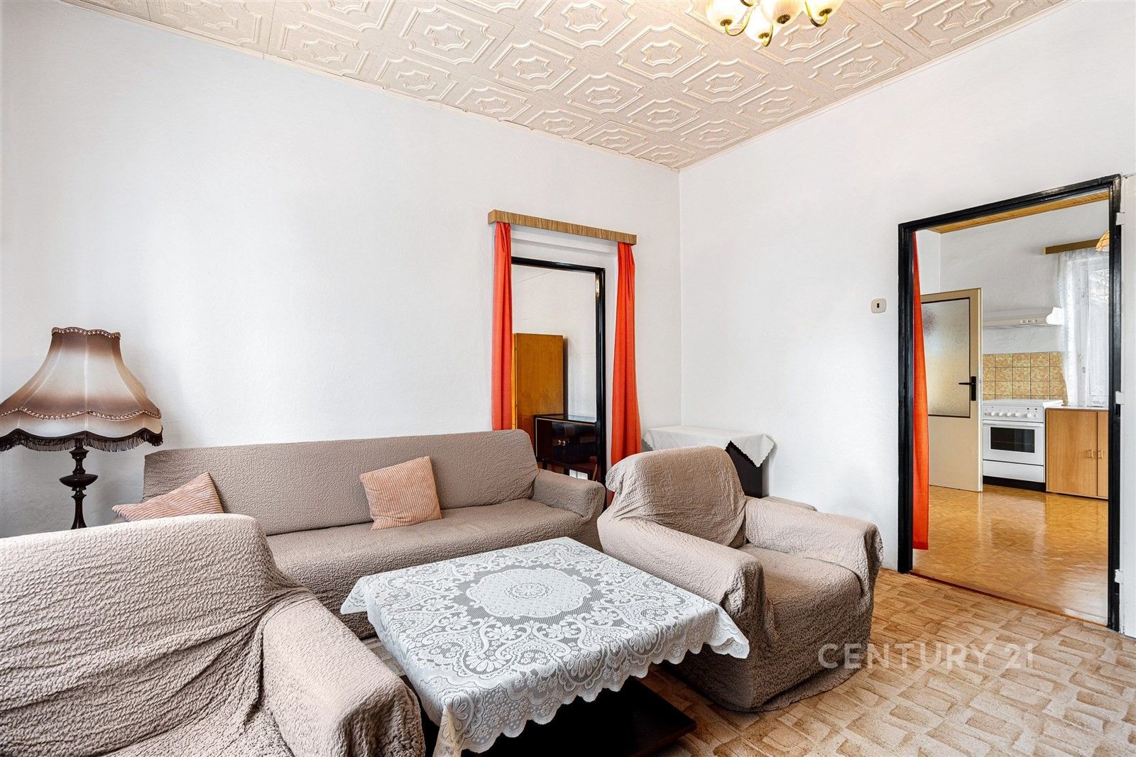 Prodej rodinný dům - Tuchlovice Srby, 150 m² - 5