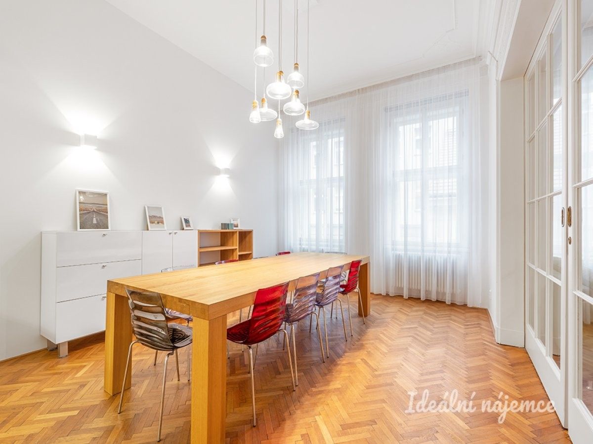 Pronájem byt 4+kk - Klimentská, Praha, 123 m²