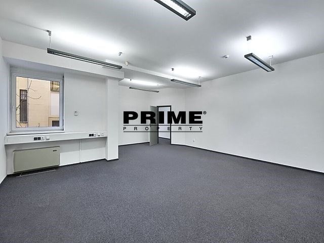 Pronájem kancelář - Klimentská, Praha, 46 m²