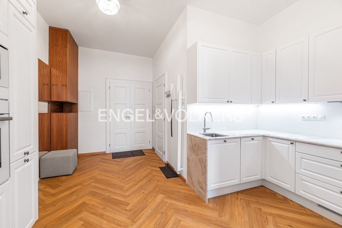 3+kk, Dlouhá 734, Praha Staré Město, 68 m² - 2