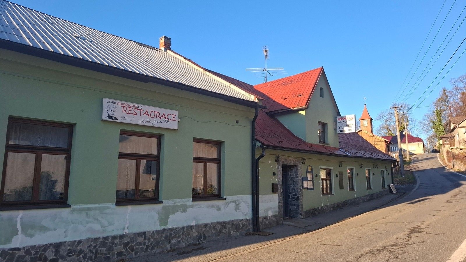 Restaurace, 230 m²