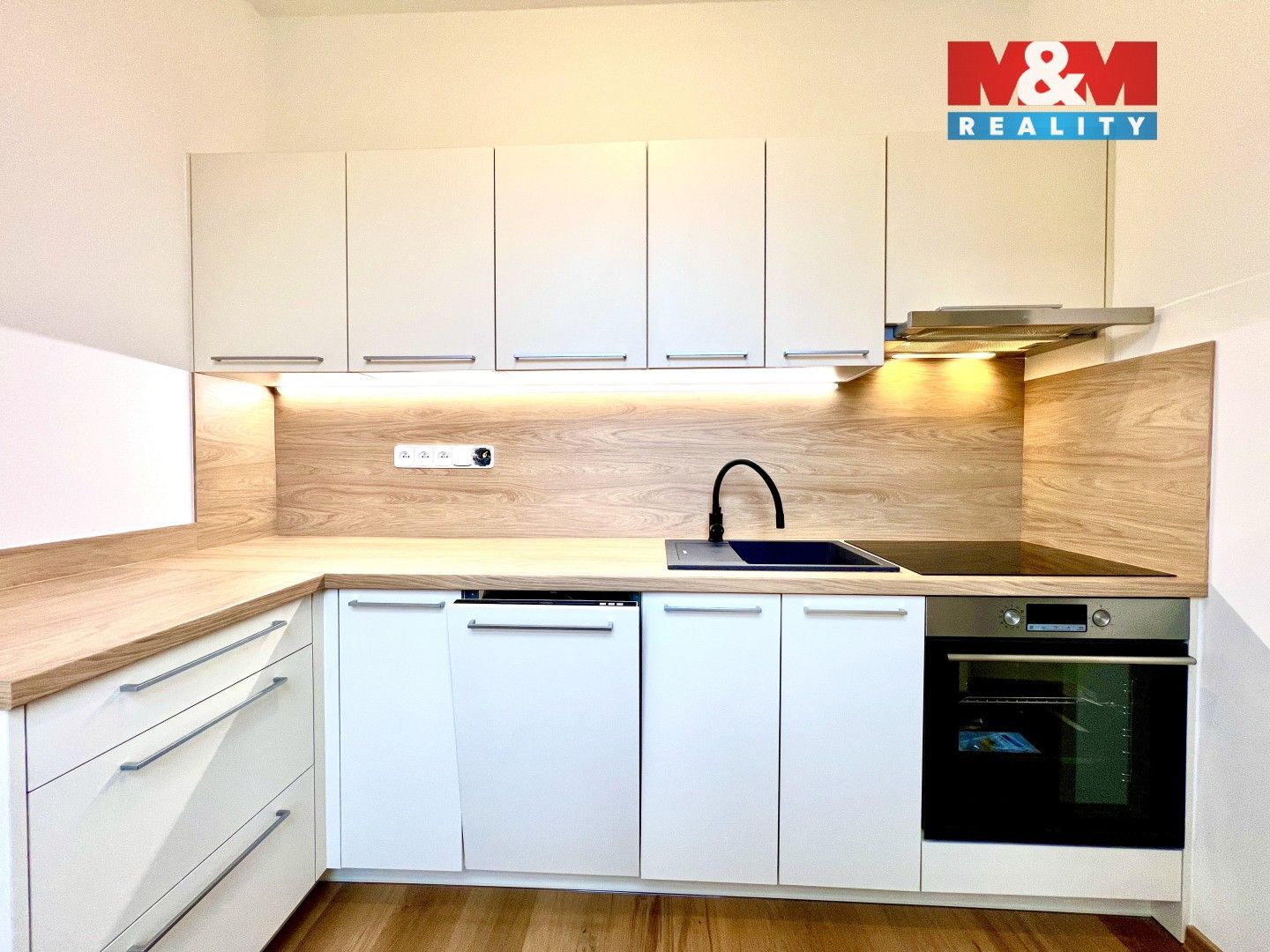 Prodej byt 1+1 - Svatováclavská, Krnov, 35 m²