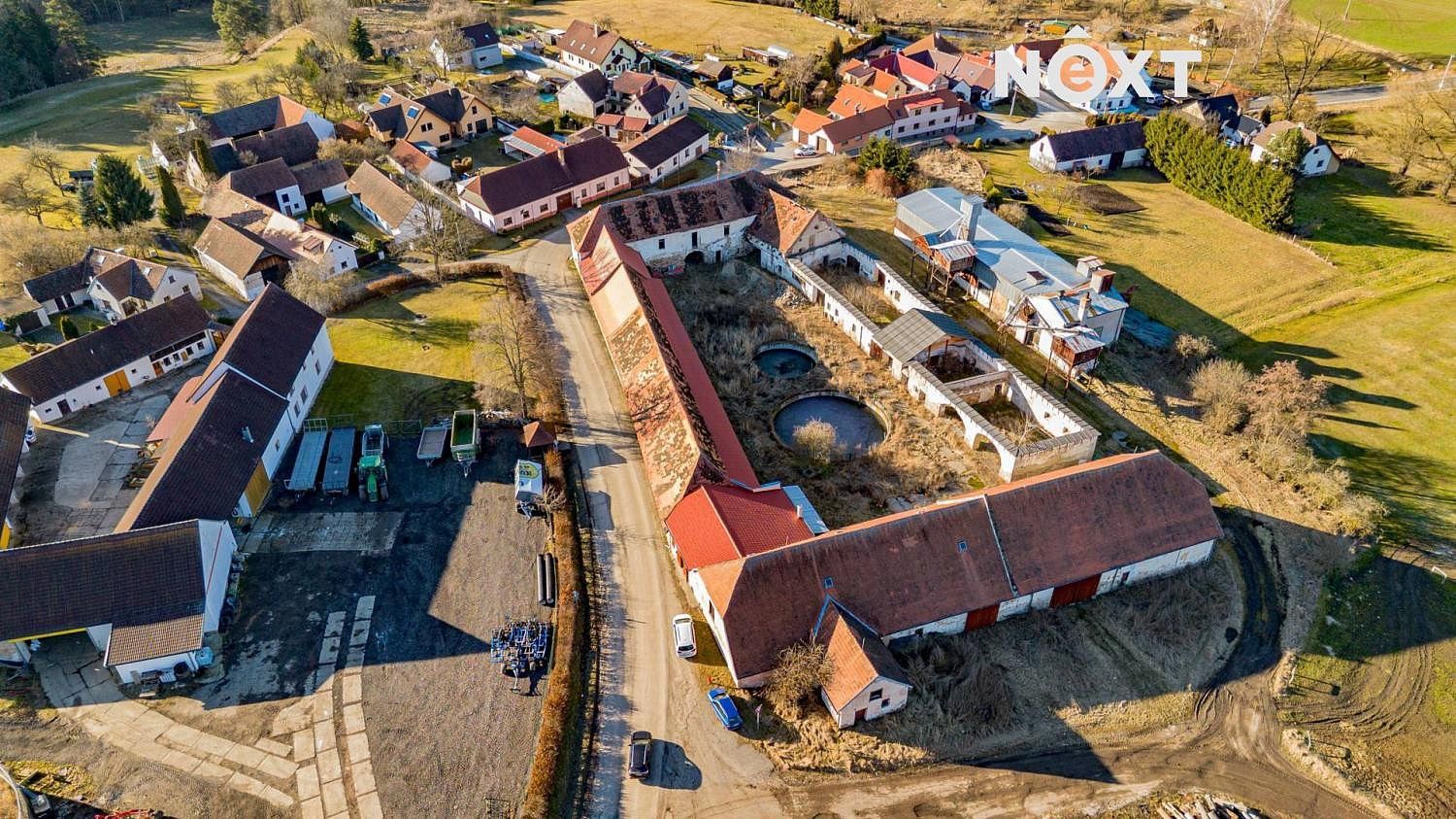 Rodinný dům · 1 400 m² · Křemže - Chlumeček, okres Český Krumlov, Jihočeský kraj - 3