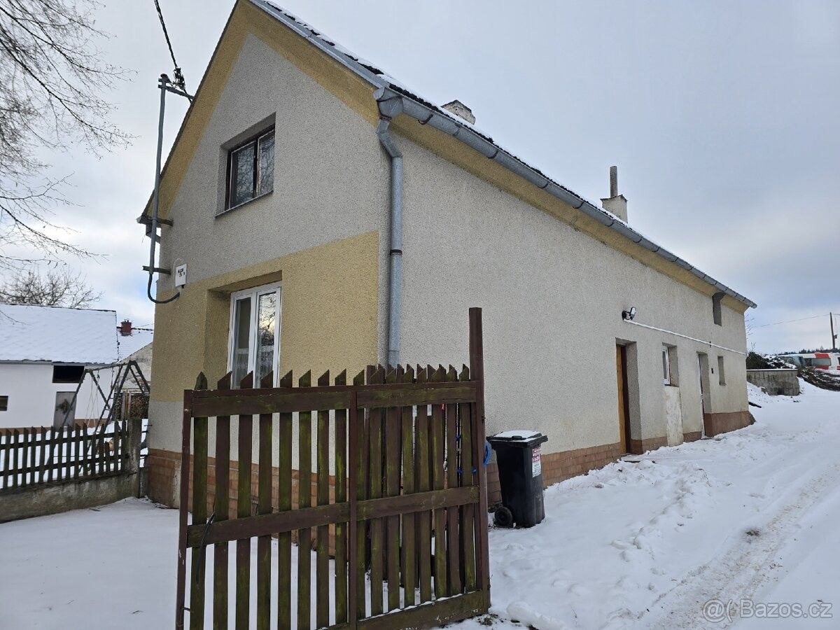 Prodej rodinný dům - Pernarec, 330 36