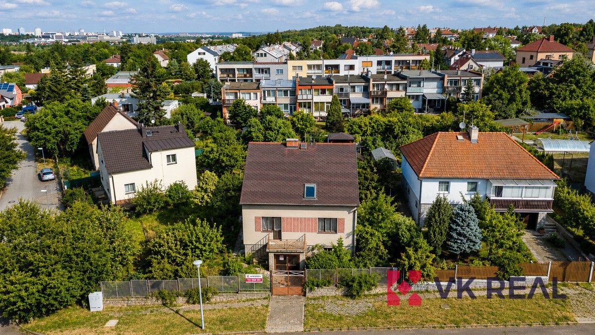 Rodinné domy, Nad Údolím, Plzeň, 172 m² - 1