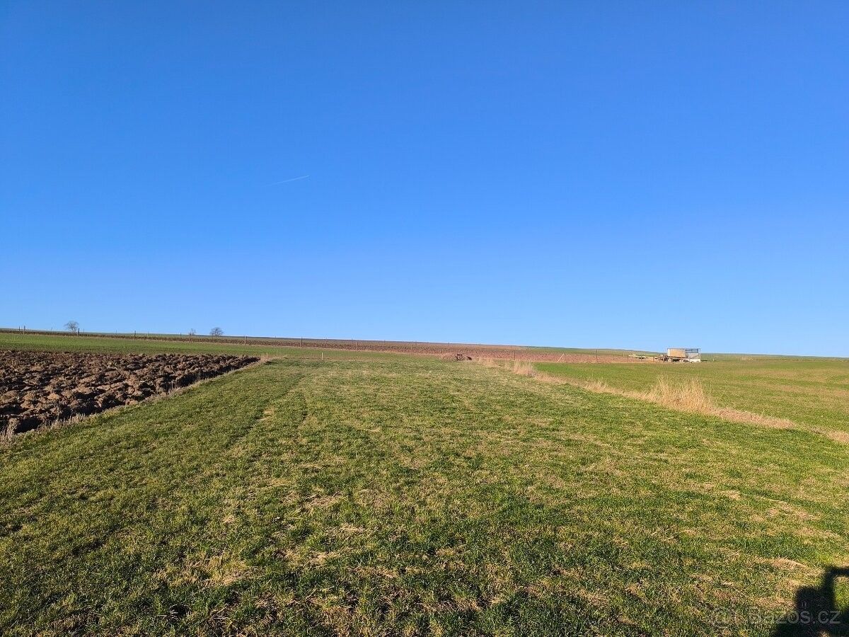 Pozemky pro bydlení, Třebíz, 273 75