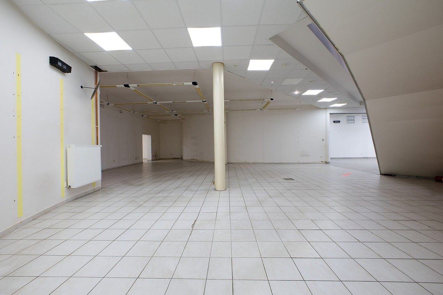 Pronájem obchodní prostory - Uherské Hradiště, Zlínský kraj, 209 m² - 5