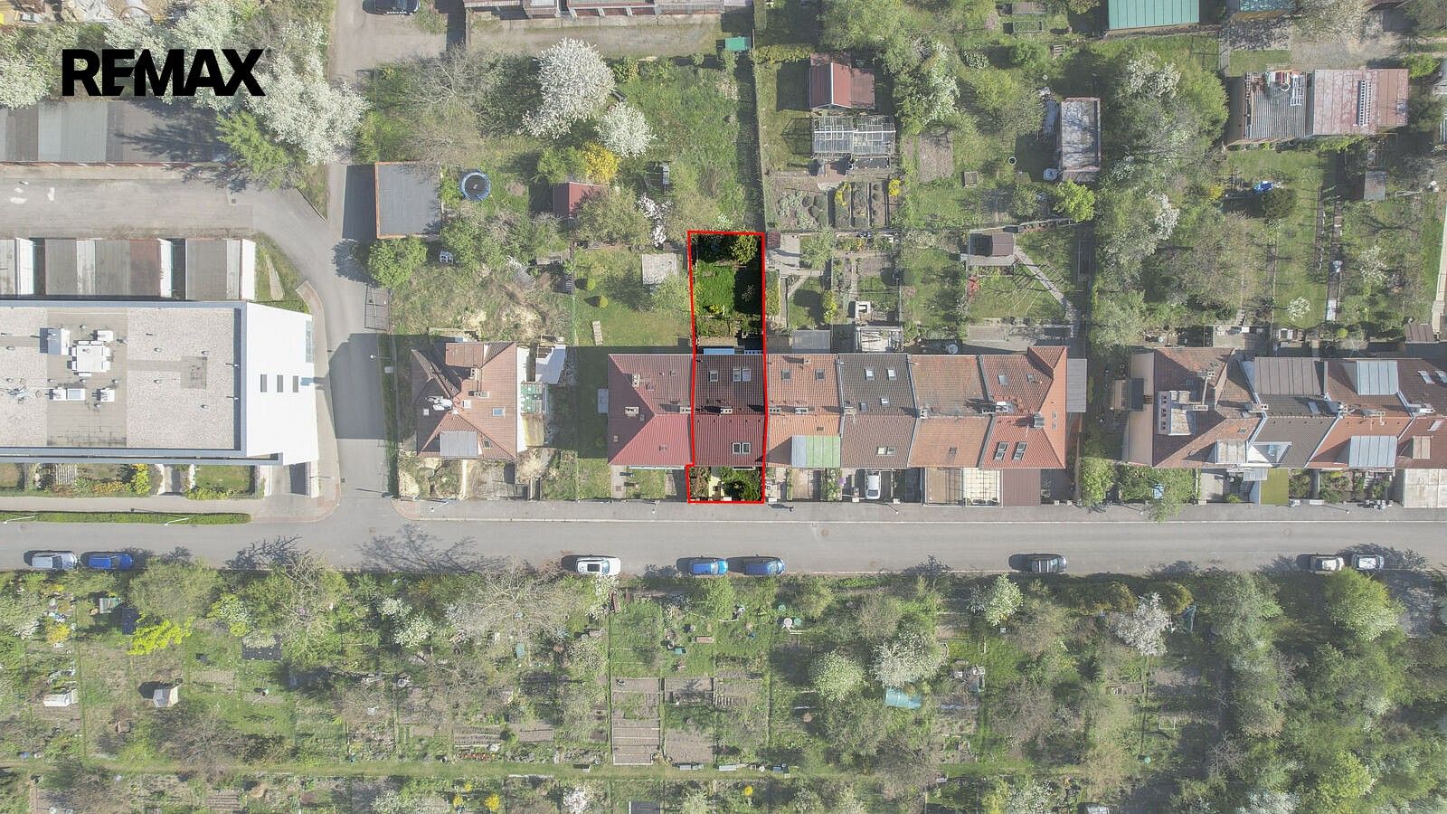 Prodej rodinný dům - Praha - Prosek, okres Praha 9, Hlavní město Praha, 240 m² - 5