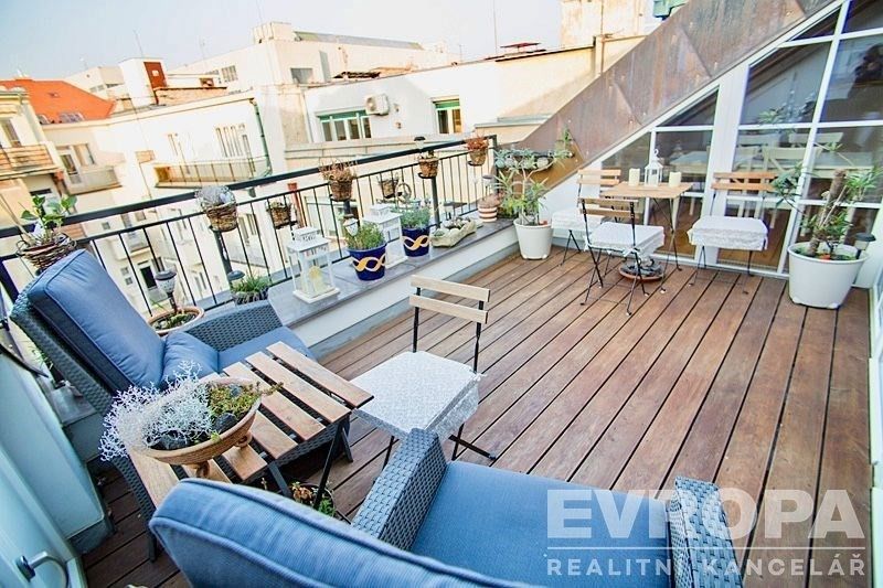5+kk, Pplk. Sochora 738, Praha Holešovice, 240 m² - 2