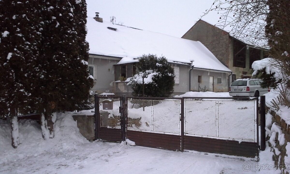 Rodinné domy, Horní Benešov, 793 12