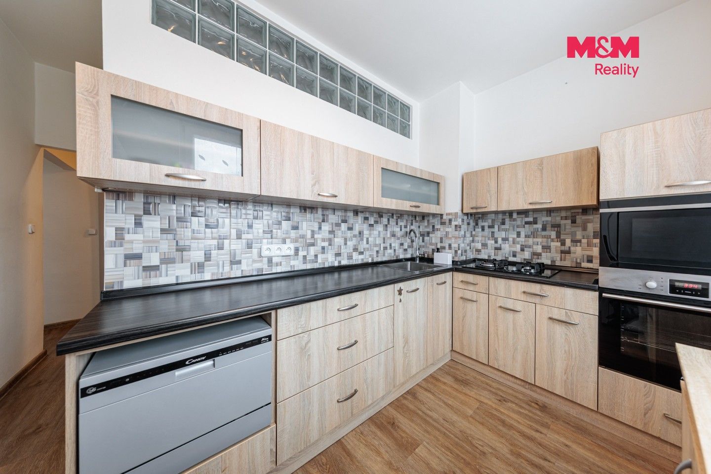 Byt 2+1 · 63 m² · Vítězná, Hranice - 3